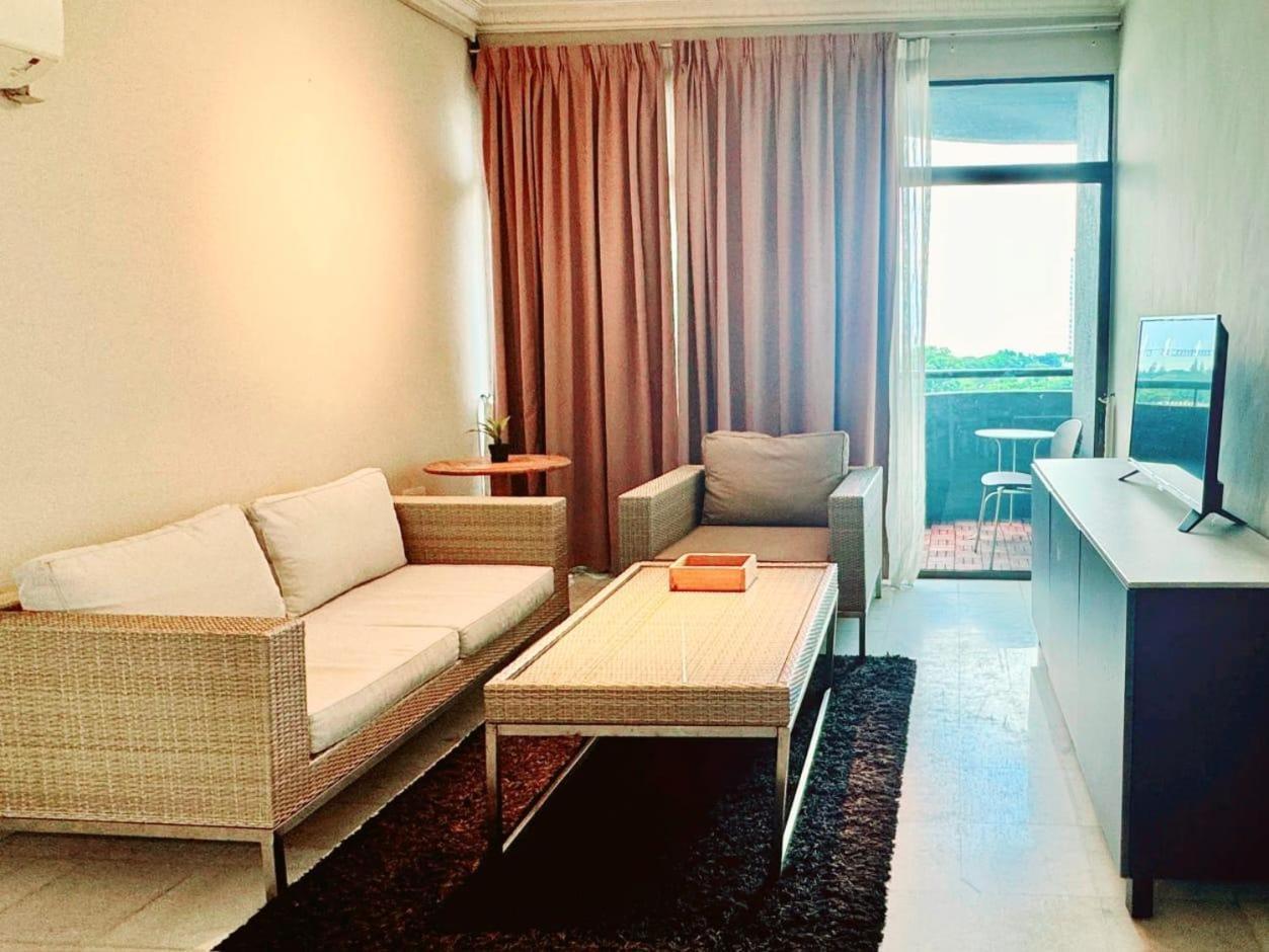 Century Bay Private Residences Sungai Dua Bukit Exterior photo